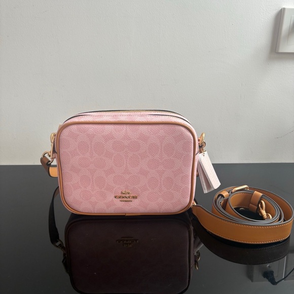Meet the Posher Handbags - Coach Pink Crossbody Bag Shoulder Bag
